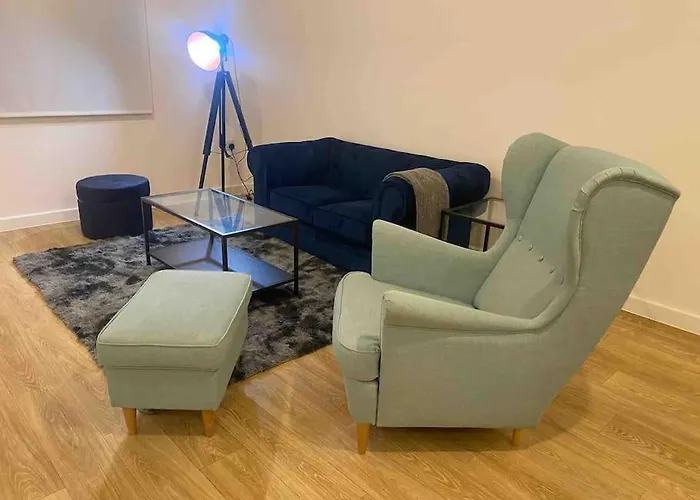 Fabulous 2 Bedroom Apartment