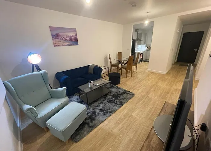 Fabulous 2 Bedroom Apartment