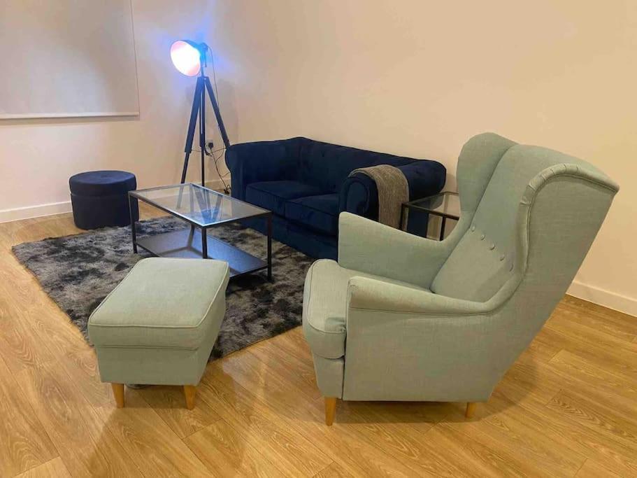 Fabulous 2 Bedroom